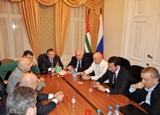 Премьер-министр Абхазии встретился в Москве с абхазскими бизнесменами, работающими в России